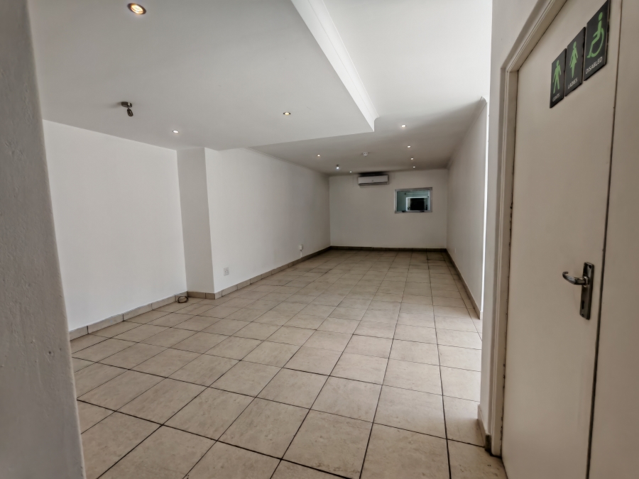 To Let commercial Property for Rent in Asla Park Western Cape